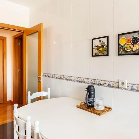 Vintage Valongo (Porto)